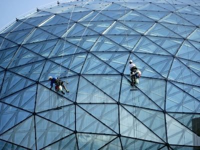 Abseil-Window-Cleaning_adobe_express